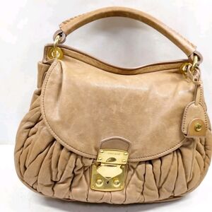 Miu Miu Elegant Tan Leather Handbag Authentic In Excellent Condition